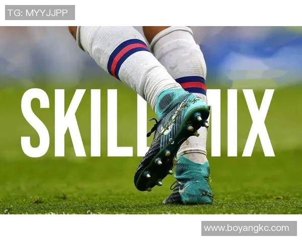 光头形象的足球明星们如何在赛场上展现魅力与实力的完美结合