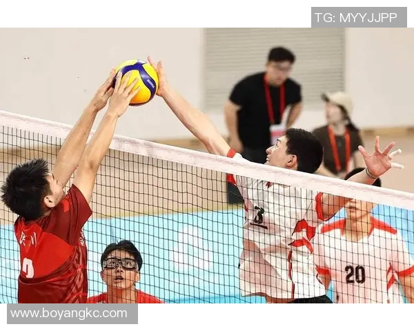 南京排球队在世界锦标赛中的团队协作表现与战术分析
