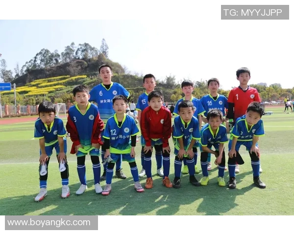 永川足球明星盘点及其在中国足球历史中的重要地位与成就分析 永川足球明星盘点及其在中国足球历史中的重要地位与成就分析